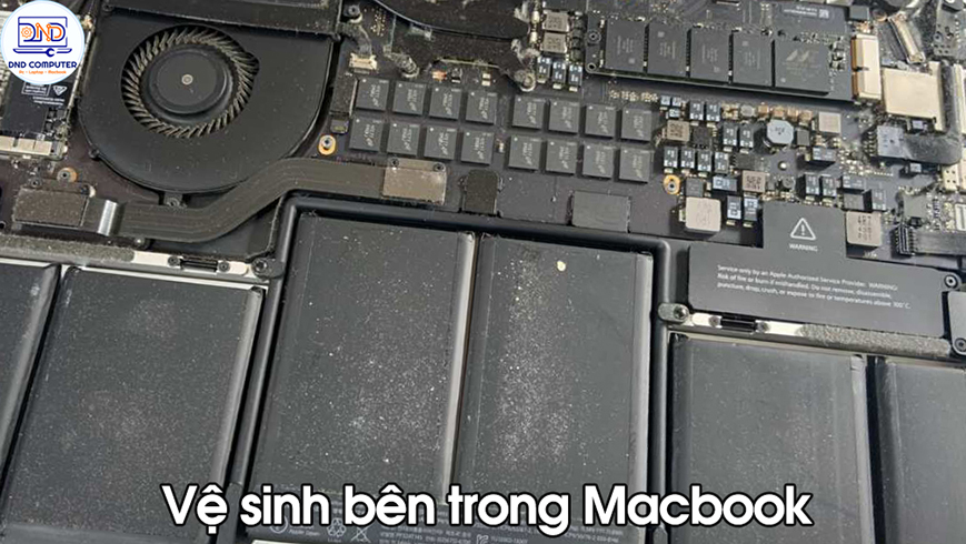 Vệ sinh Macbook b&ecirc;n trong
